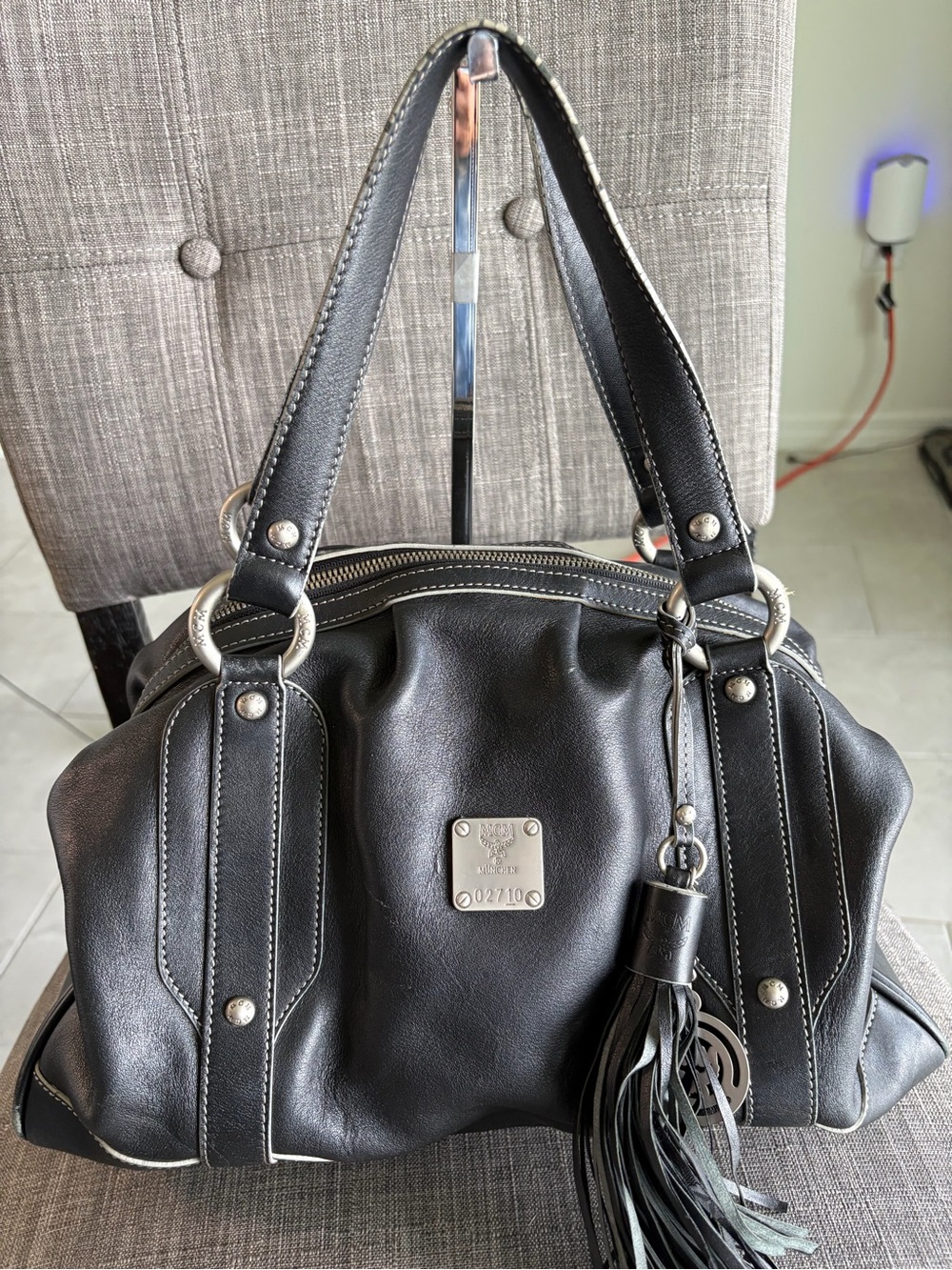 Mcm black Leather Shoulder Bag with Tassel Accent
